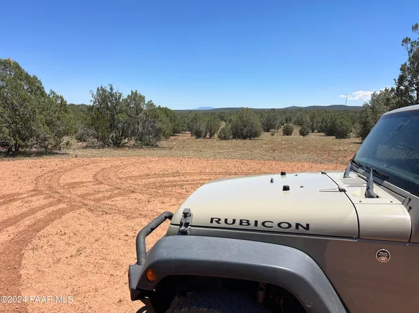 68C Camp Rd, Ash Fork, AZ 86320
