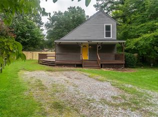 3701 N Light Dr, Chester, VA 23831