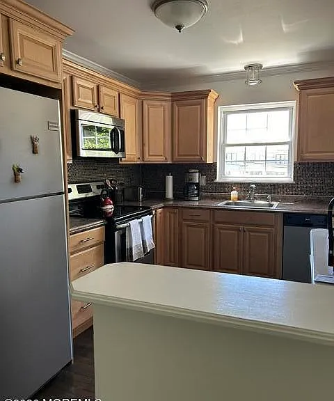 65 Cedar Ave #A3 — Photo 5