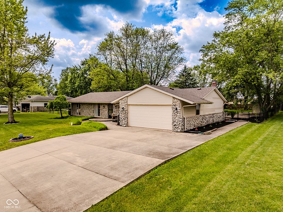 1st image of 7405 N Janna Dr