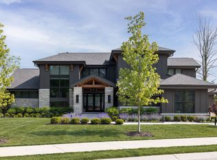 10875 Barrington Way, Zionsville, IN