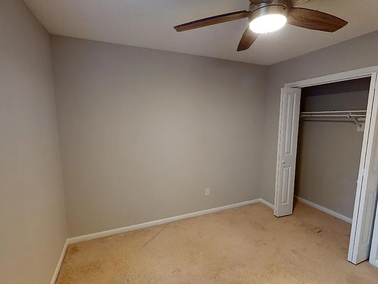 3280 Heathstead Pl — Photo 4