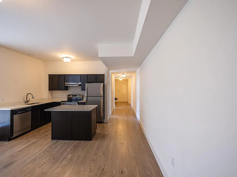 308 Columbus Ave — Photo 61