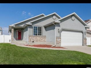 5844 S Ridge Hollow Cir, Kearns, UT 84118