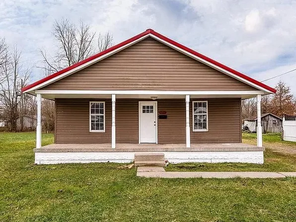 123 Blunt Ave, Austin, IN 47102