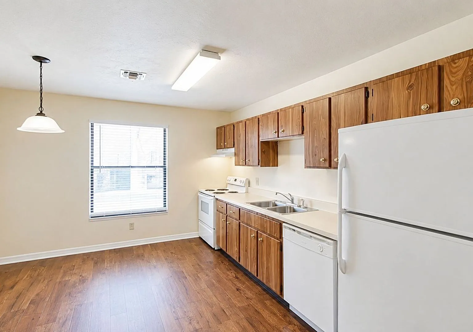 Pennick Landing Apartments West — Photo 4