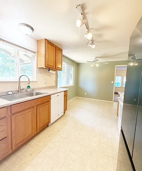 13590 NW Coho Run — Photo 6