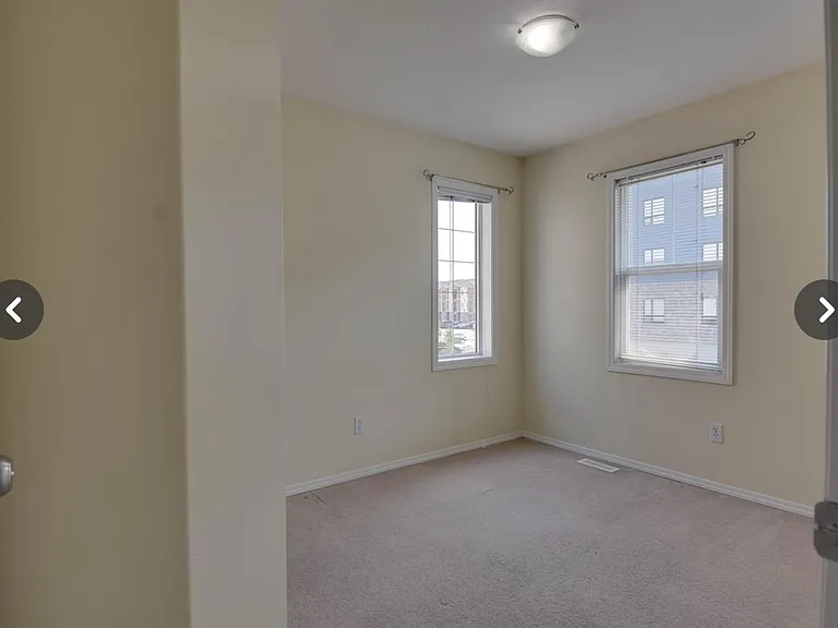 135 Pawlychenko Ln #80 — Photo 9