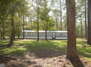 821 W Rushing Rd, Register, GA 30452