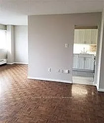 10 Sunny Glenway #807 — Photo 2