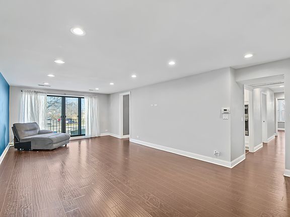 2nd image of 4601 W Touhy Ave APT 210
