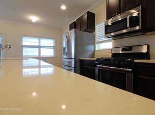 101 Dolphin Ct #A, Bronx, NY 10473