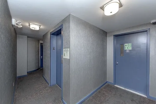 Rented by Voro New York | media 7