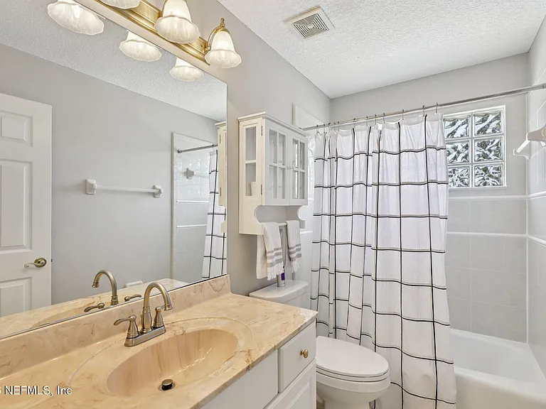 6534 Burnham Cir — Photo 26
