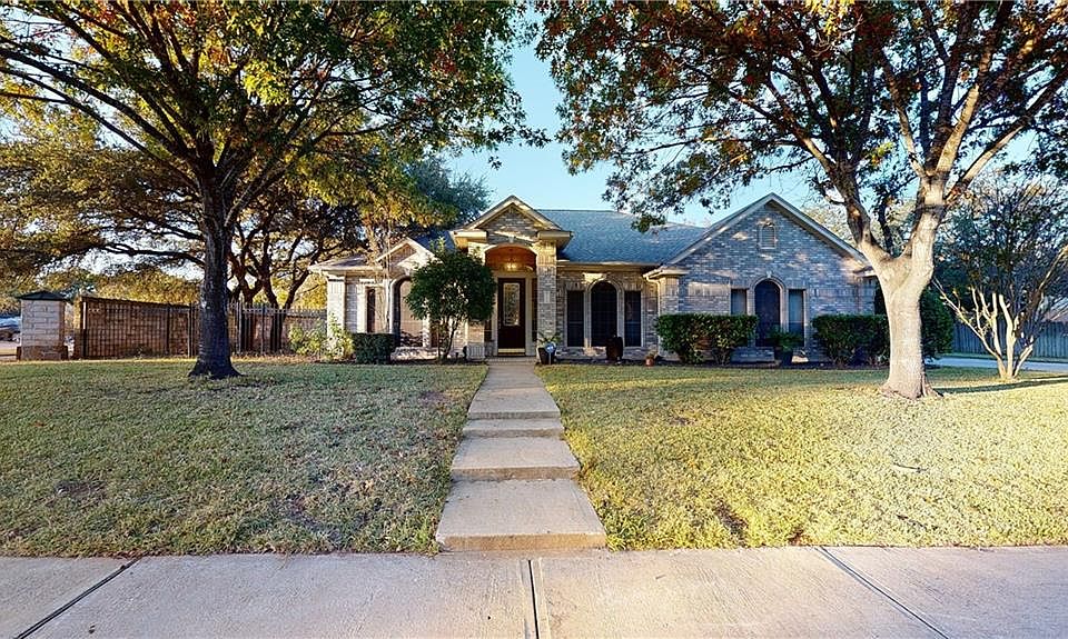 1st image of 3214 Sunland Dr