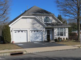 57 Honey Flower Dr, Trenton, NJ 08620