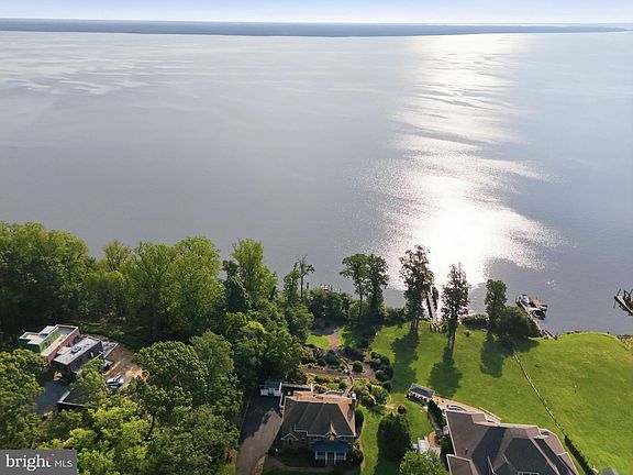 4th image of 431 Marlborough Point Rd