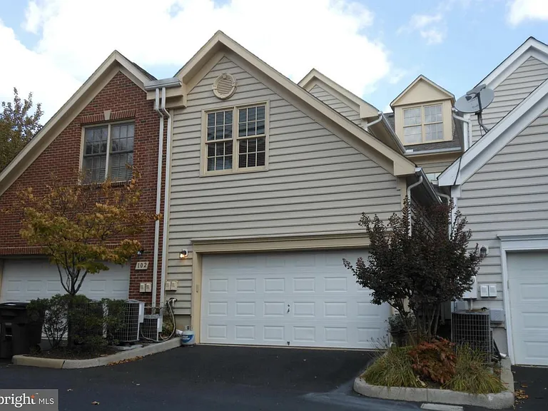 104 Oak Knoll Ter — Photo 22