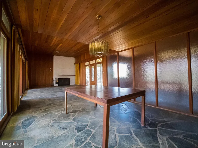 4313 Woodlark Dr — Photo 11