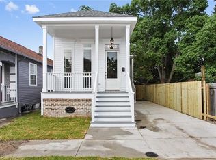 4413 General Pershing St, New Orleans, LA 70125