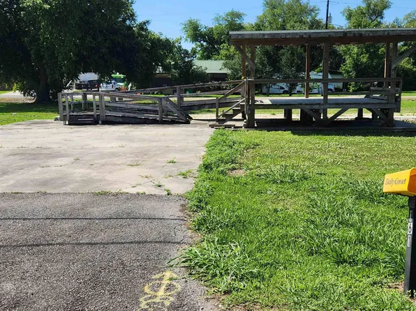 161 W 136th St, Cut Off, LA 70345