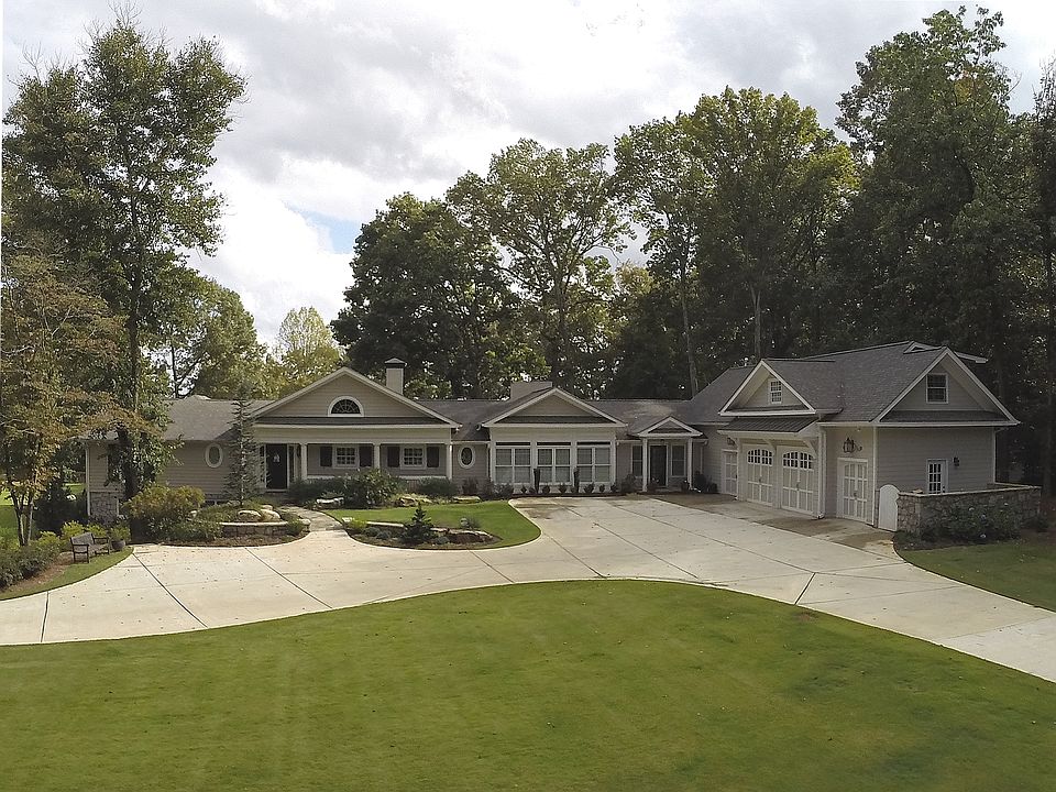 1st image of 71 Sherwood Ln SE