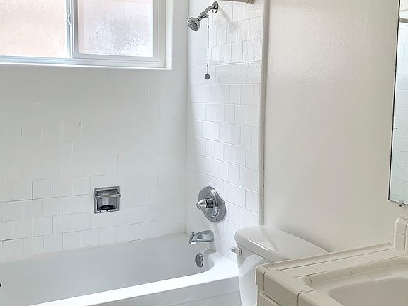 5th image of 2070 Radio Ave APT 22