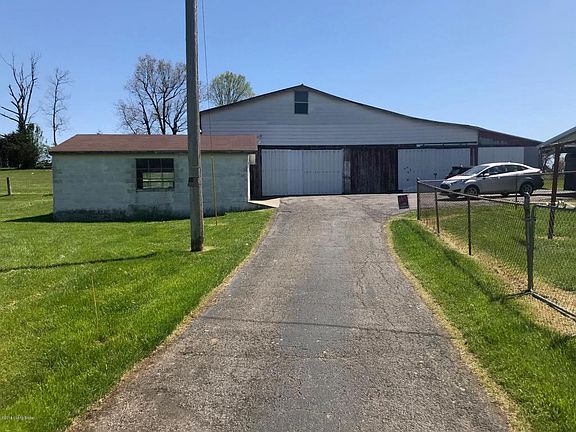 4th image of 7839 Highway 44 E