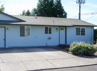 210-220 N 2nd St #210, Aumsville, OR 97325