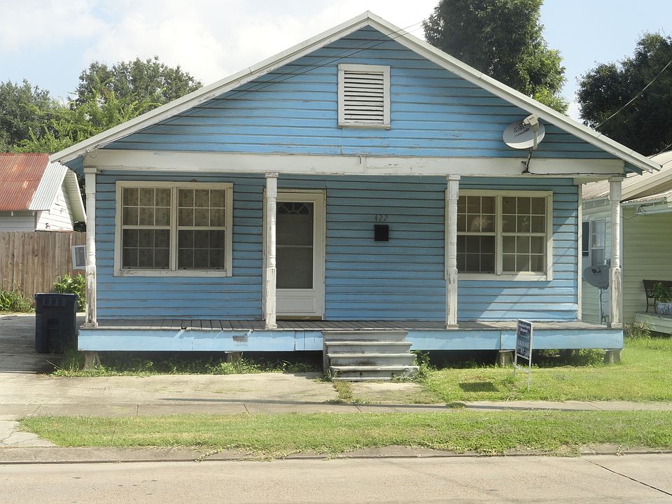 422 W Port St, Saint Martinville, LA 70582 | Zillow