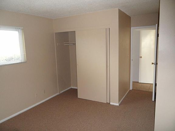 3rd image of 218 W Islay St Unit 6