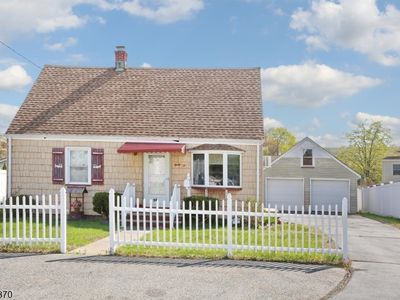 32 Smith Ave, Haskell, NJ, 07420