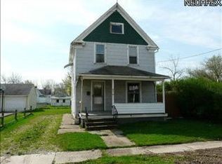 516 Dewey Ave, Elyria, OH 44035