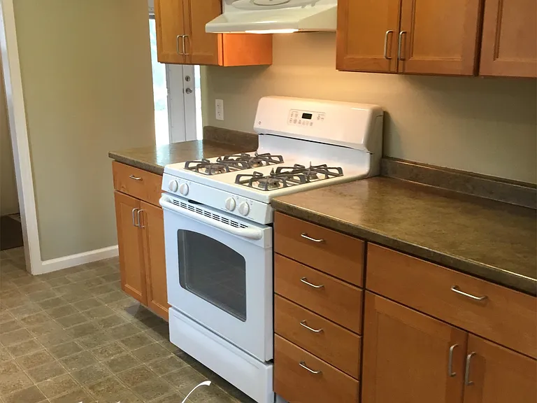 1618 Sunset Ave — Photo 25