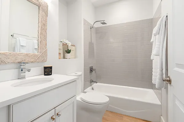 Sold by Douglas Elliman | media 16