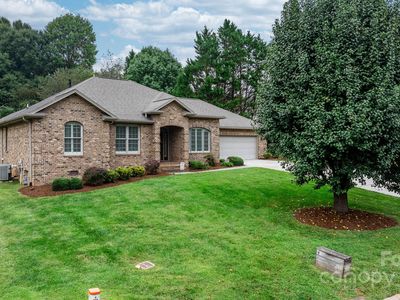 307 Willowbrook Dr, Morganton, NC, 28655
