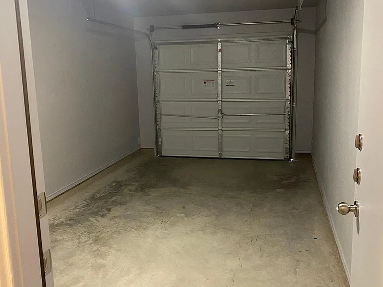 1332 Liberation Ln #B — Photo 12