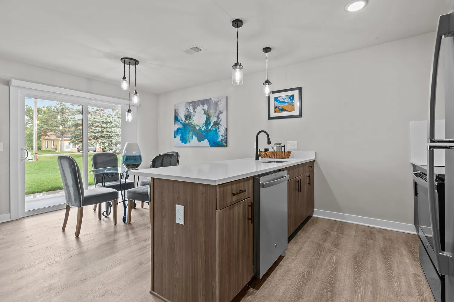 Ivy Townhomes — Photo 3