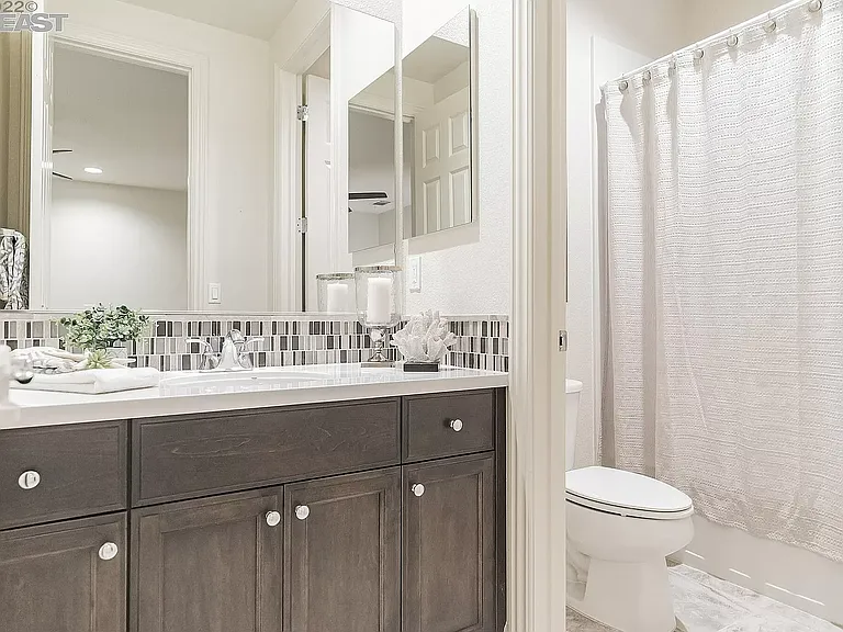 3047 Blackberry Ave — Photo 27