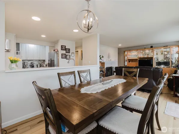 1760 W Sunn Fjord Lane #F 202, Bremerton, WA 98312