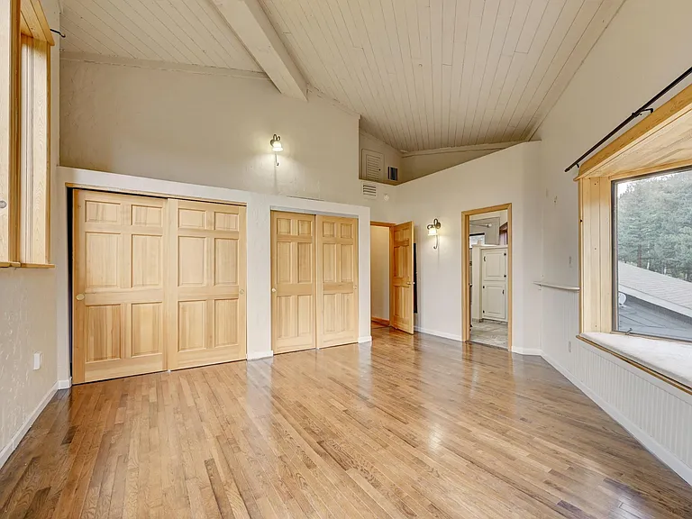 140 Deer Ln — Photo 15