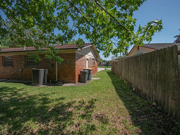 4th image of 3718 Robert Scott Ct