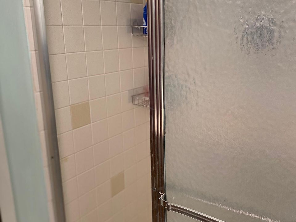 1st image of 2201 S Highland Ave APT 3J