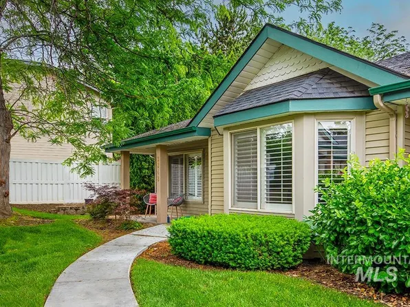 3848 N Bayou Ln, Garden City, ID 83703