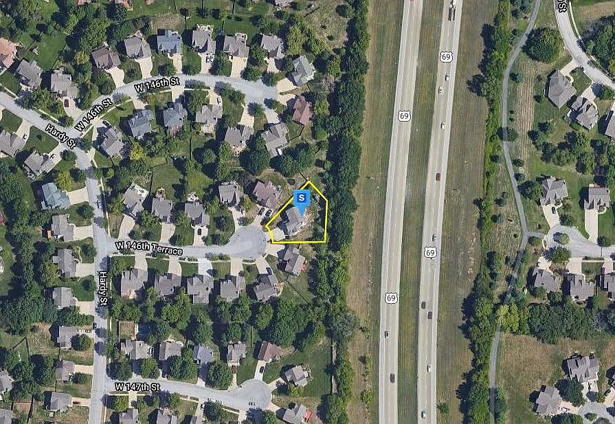 1st image of 8002 W 146th Ter
