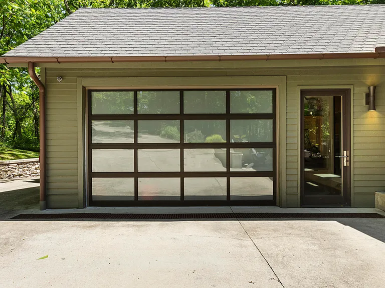 8039 Old Richmond Rd — Photo 54