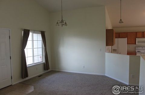 2nd image of 2504 Park View Dr