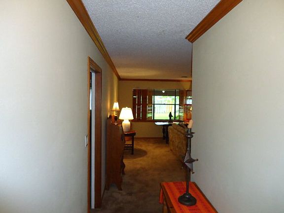 4th image of 1384 Bluewing Cir