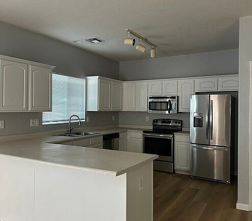 3rd image of 13365 N Alto St