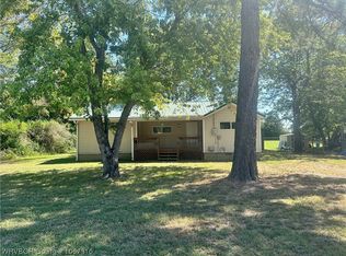 900 Morris St, Pocola, OK 74902